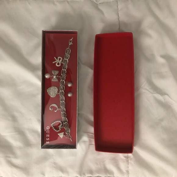 guess silver bracelet - Picture 3 of 5